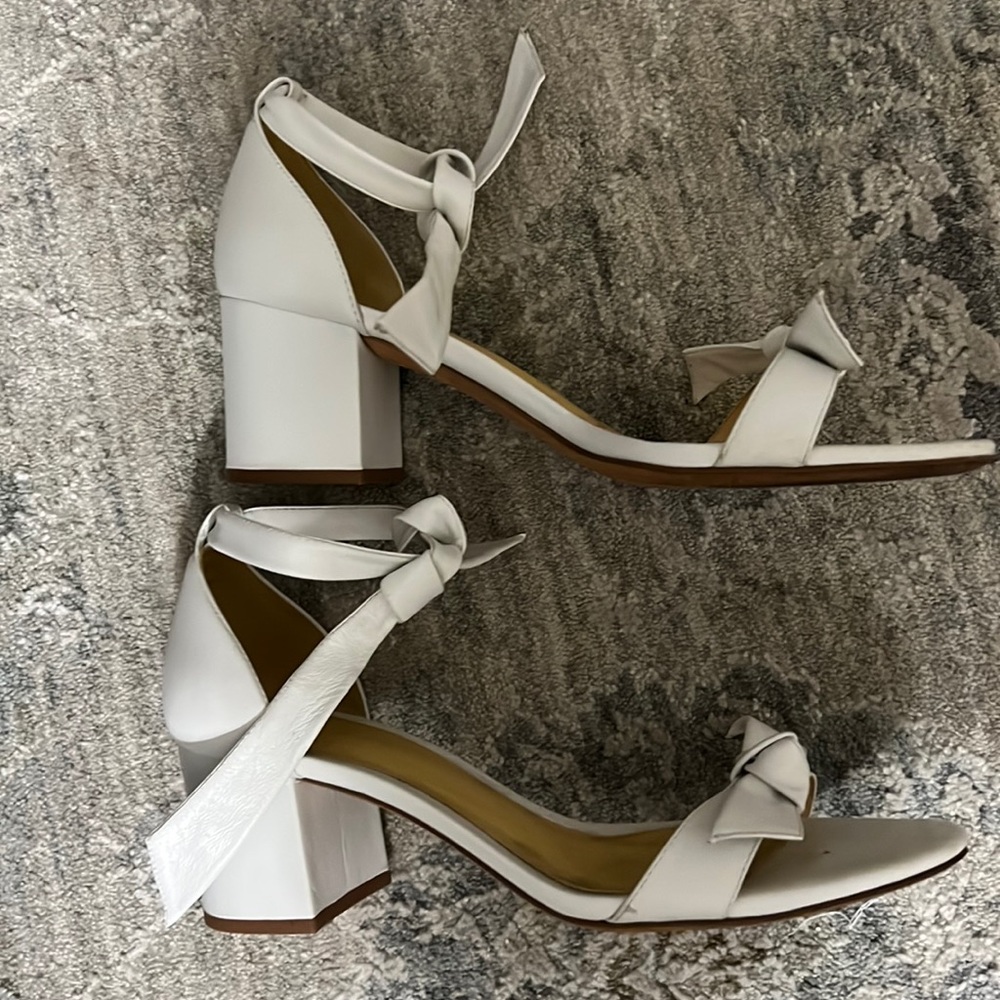 White Alexandre Birman heels